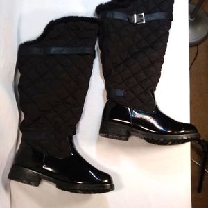 Avenue Rain Boots